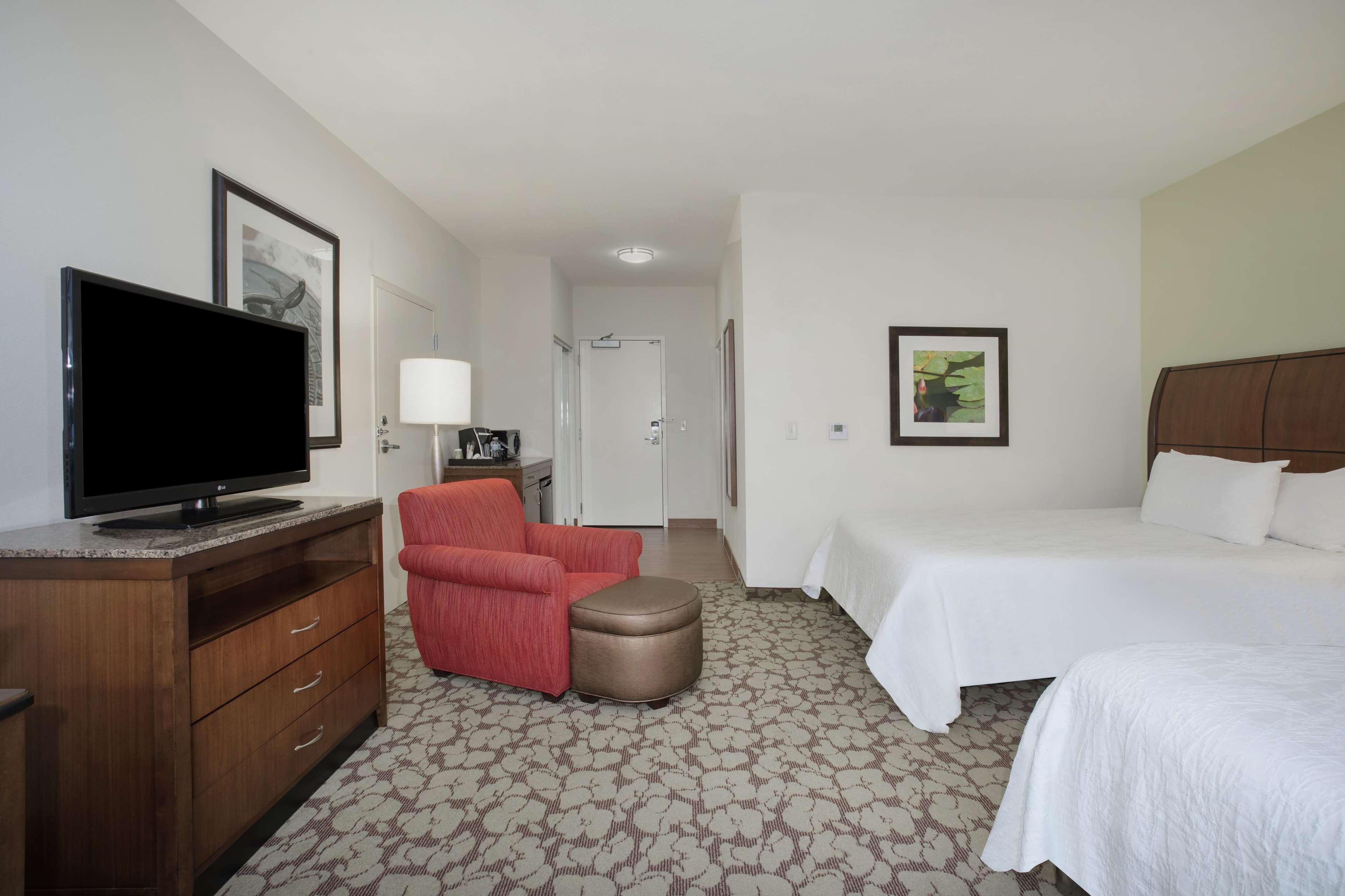 Hilton Garden Inn Lincoln Downtown/Haymarket Екстериор снимка