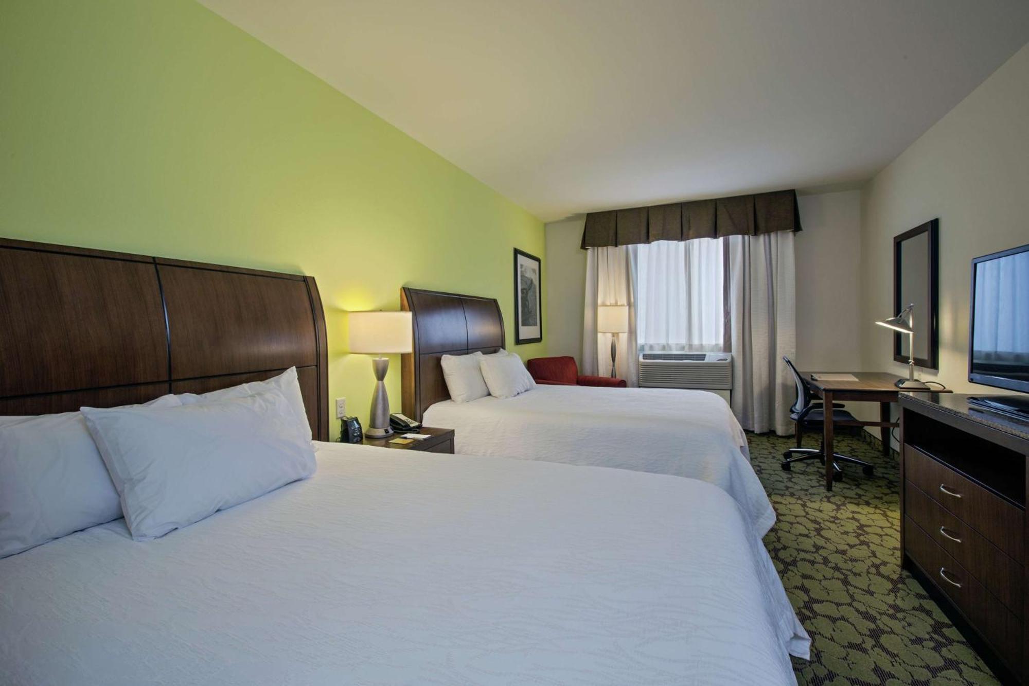 Hilton Garden Inn Lincoln Downtown/Haymarket Екстериор снимка