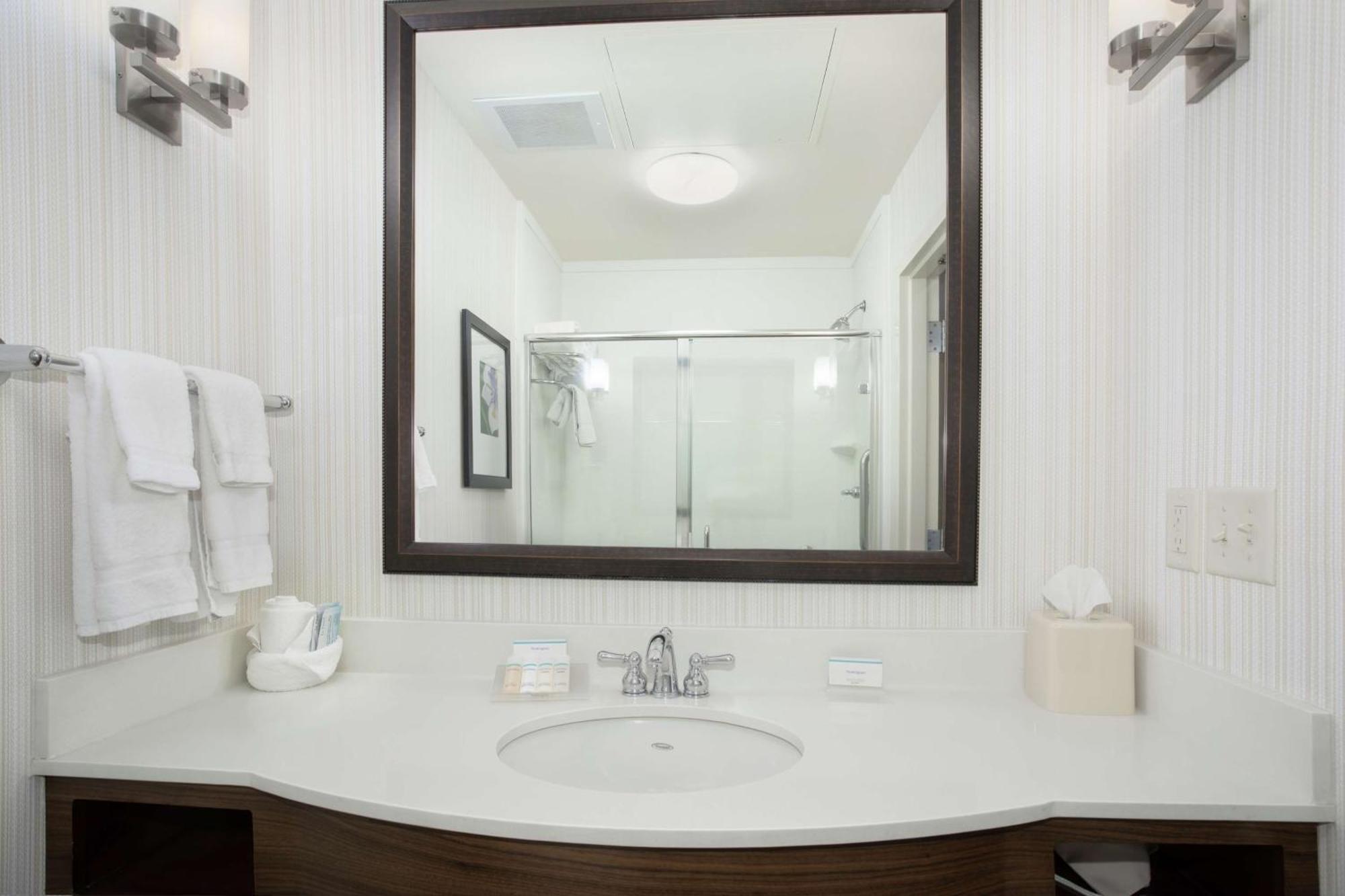 Hilton Garden Inn Lincoln Downtown/Haymarket Екстериор снимка