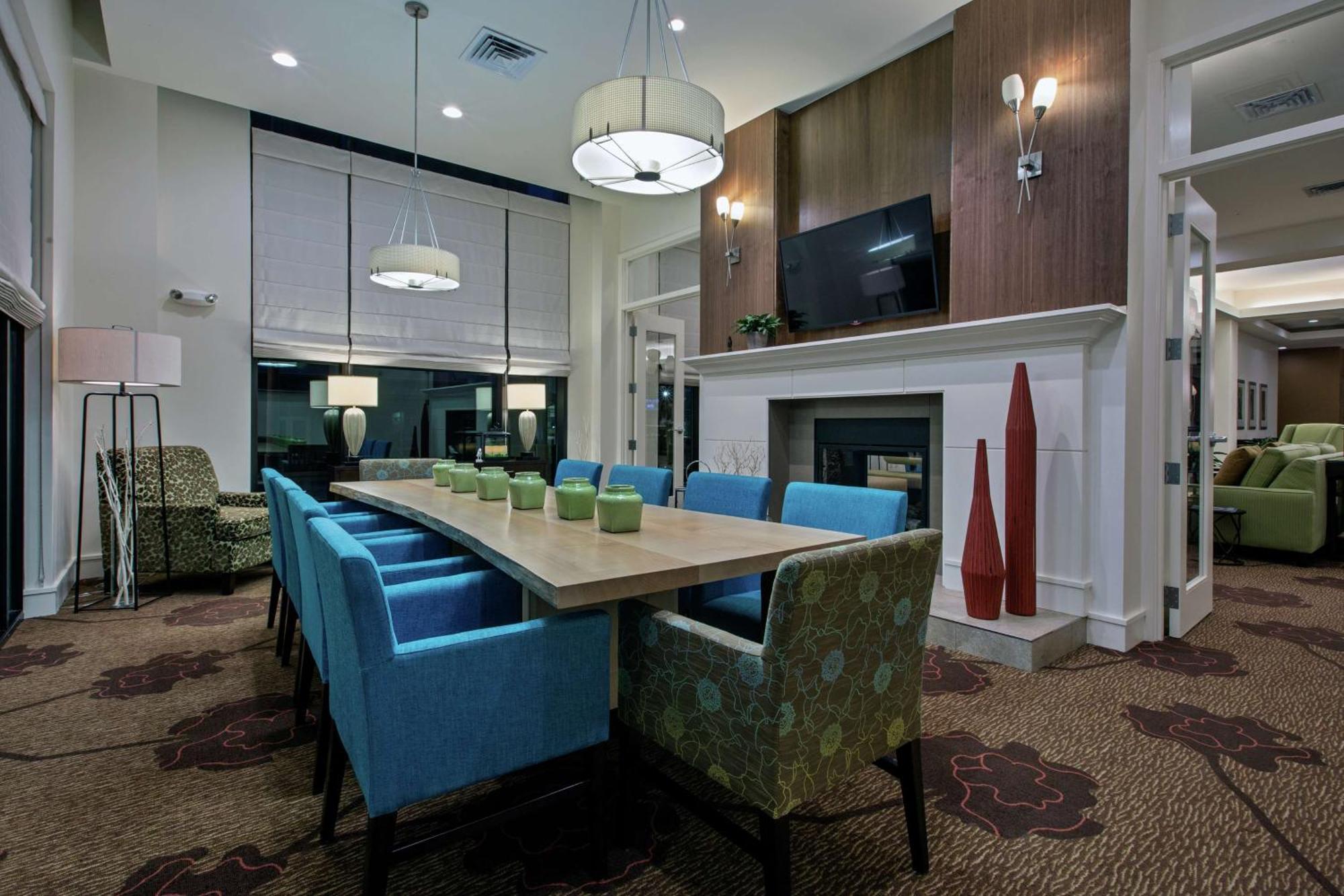 Hilton Garden Inn Lincoln Downtown/Haymarket Екстериор снимка